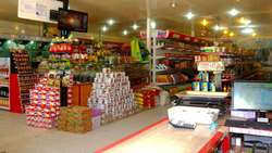 تأکید بر تسهیل واردات کالاهای اساسی/ کمک به سرمایه در گردش بنگاه‌های اقتصادی در شرایط ناشی از جنگ